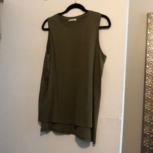 Zara tank never worn